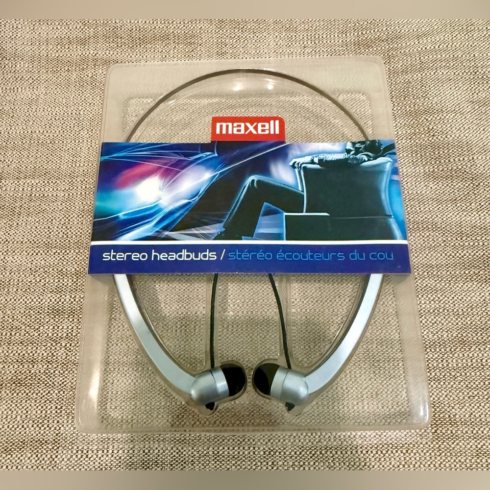 Maxell Silver Stereo Headbuds